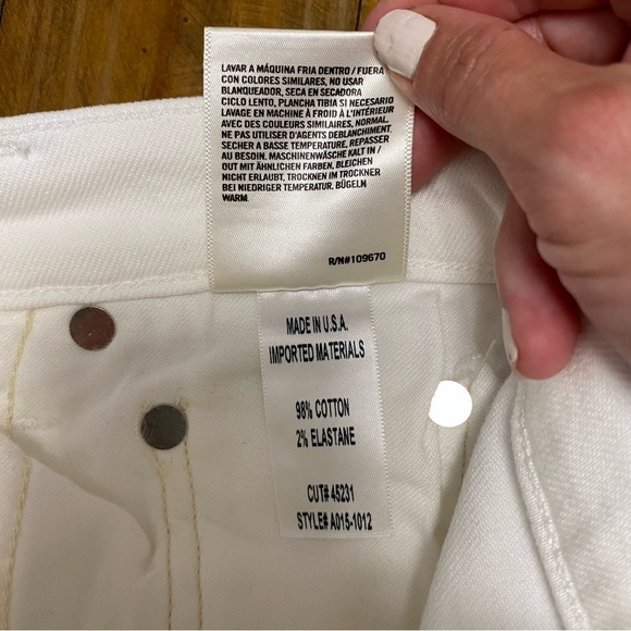 AGOLDE Isabel Slim Boyfriend Distressed Ankle Jeans White 45231 A015-1012 holes - Picture 11 of 11